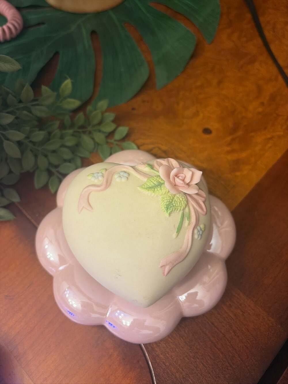 Vintage Porcelain Heart Shaped Trinket Box with Pink Floral Rose and Ribbon Deta